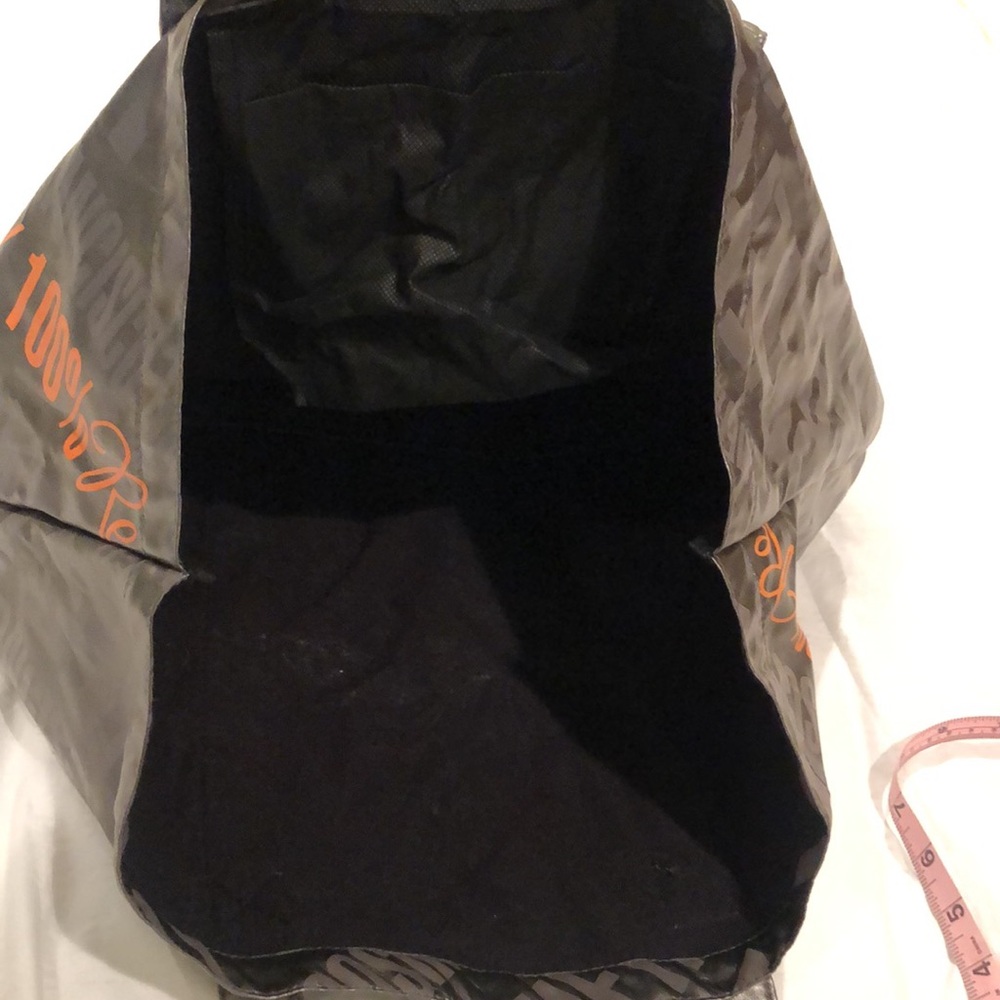 ā¤ļøBENEFIT Tote make up bag! Color: gunmetal with orange writing! Prelovedš©¶ - Picture 9 of 15